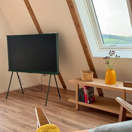 Chalé Designer With Gorgeous Eifel Panorama Kerschenbach